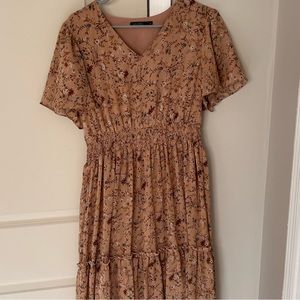 Woman’s maxi dress